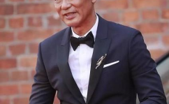 娱乐圈胡吃瓜影帝,胡吃瓜影帝的瓜田传奇